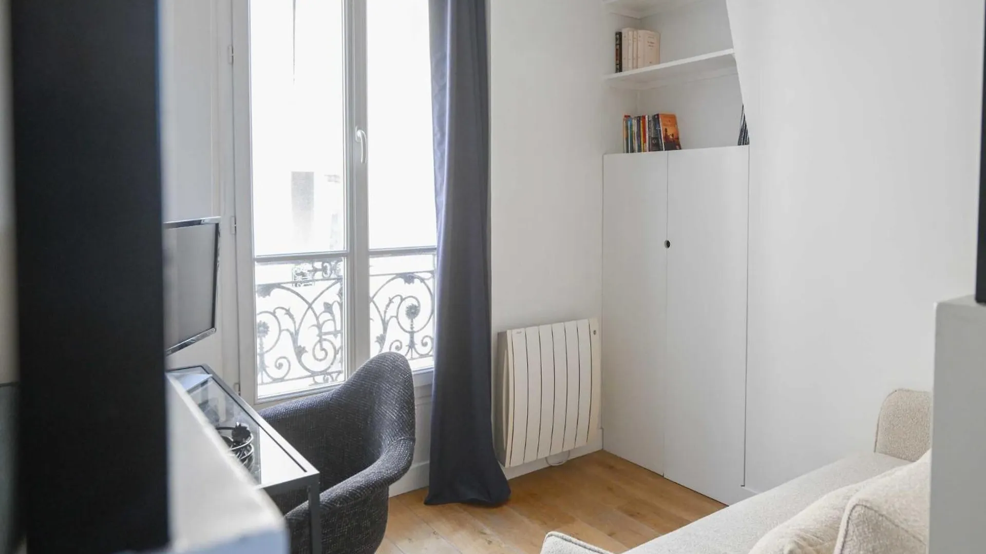 Modern Apartment - 2Br-4P- Canal Saint-Martin 巴黎